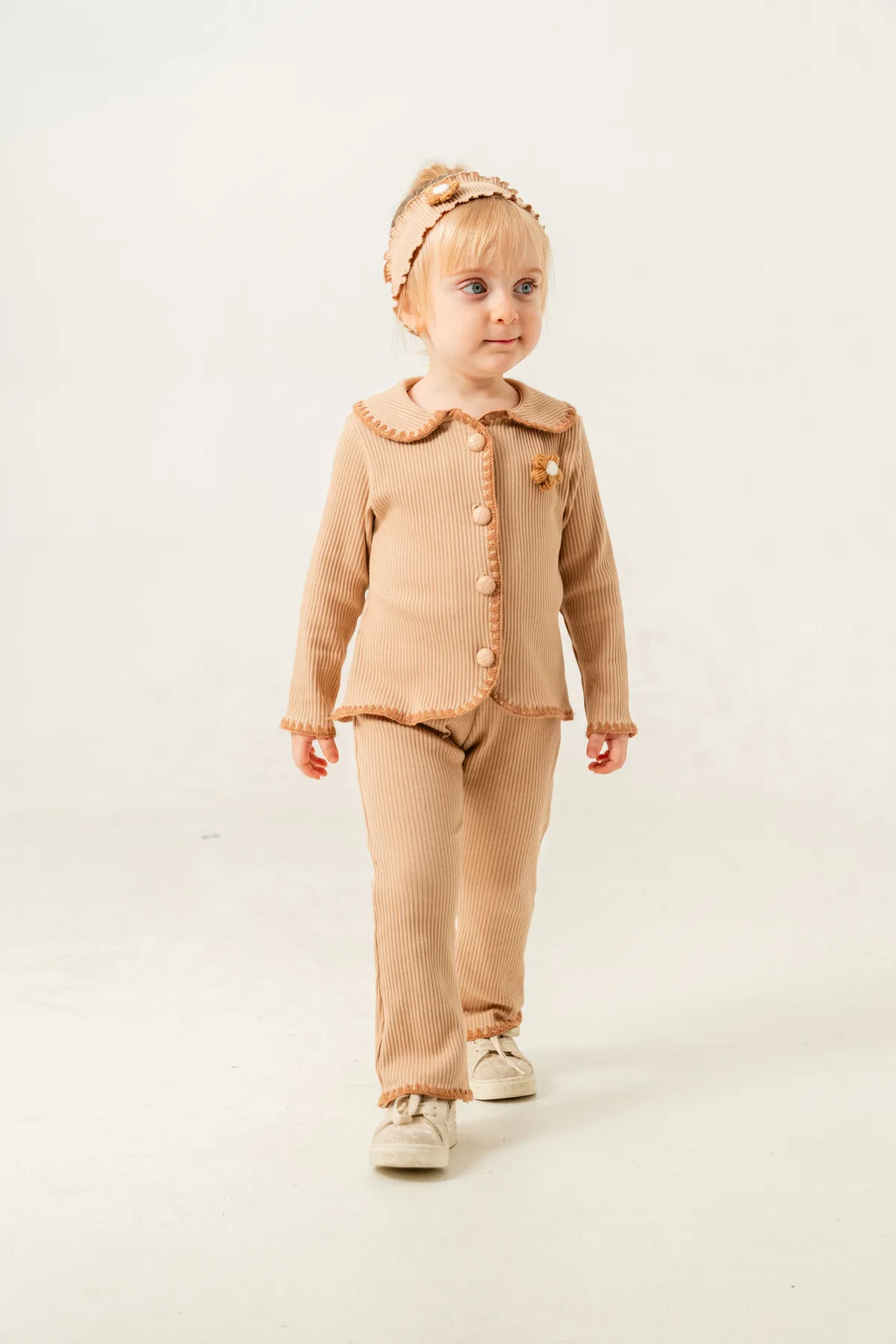 Girls' Ribbed Seasonal Top & Bottom Set with Floral Details and Complimentary Bandana