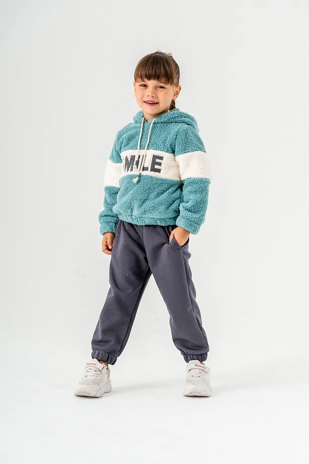 Girls' "SMILE" Printed Hooded Fleece Sweatshirt & Jogger Set – 2-Piece Winter Tracksuit